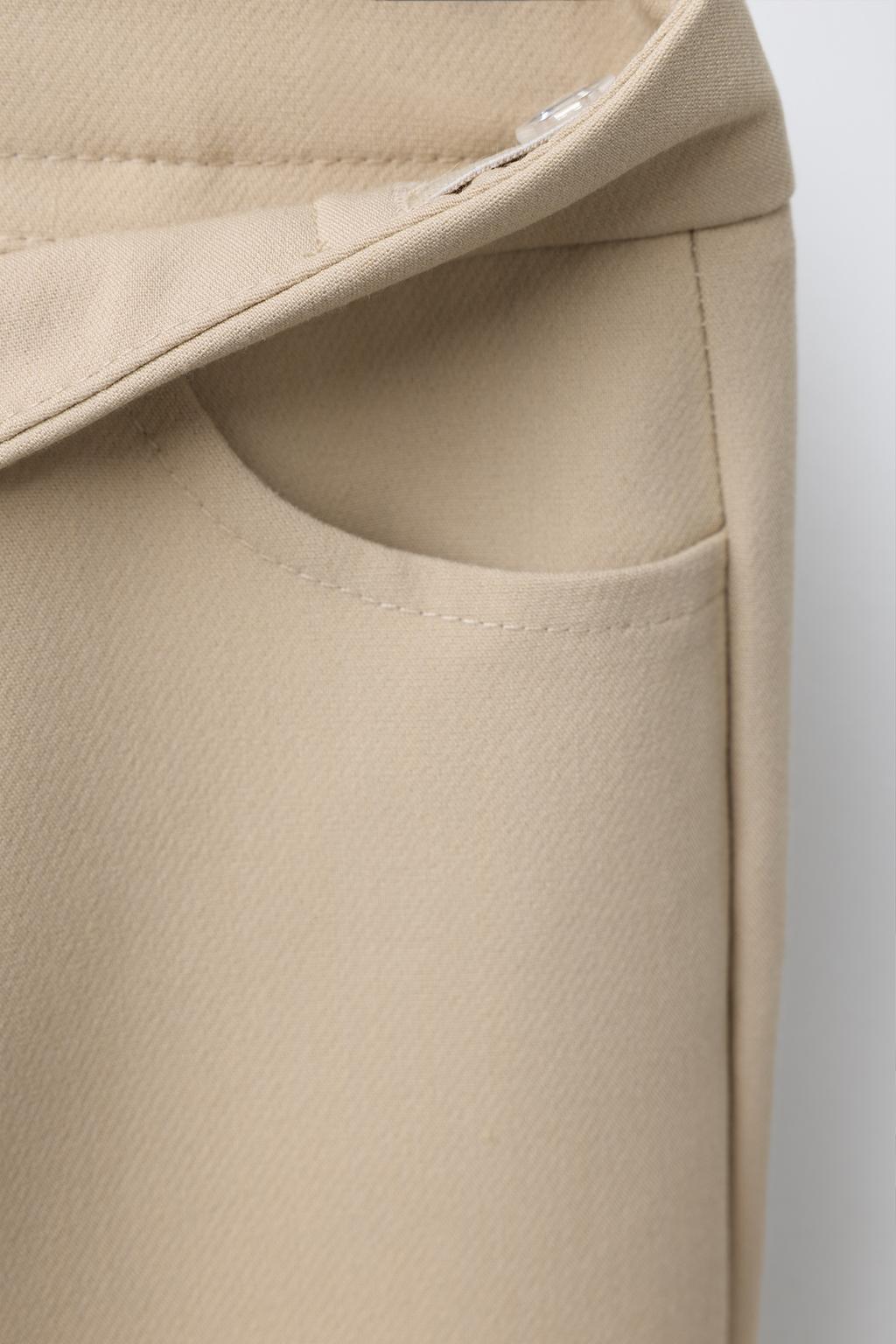 БРЮКИ-КЛЕШ В СТИЛЕ КОСТЮМНЫХ