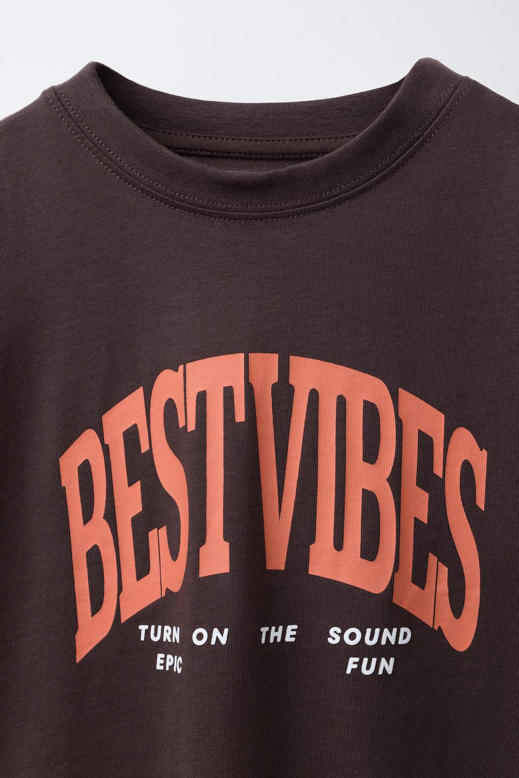 ФУТБОЛКА В СТИЛЕ ПРЕППИ