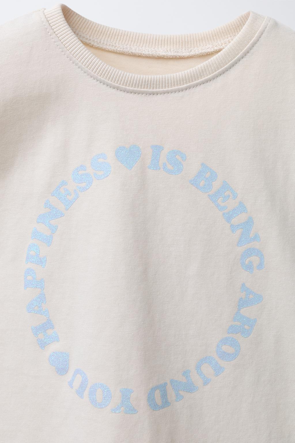 ФУТБОЛКА С ТЕКСТОВЫМ ПРИНТОМ И БЛЁСТКАМИ