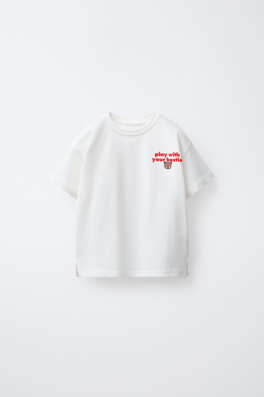 ФУТБОЛКА С РЕЛЬЕФНЫМ ПРИНТОМ