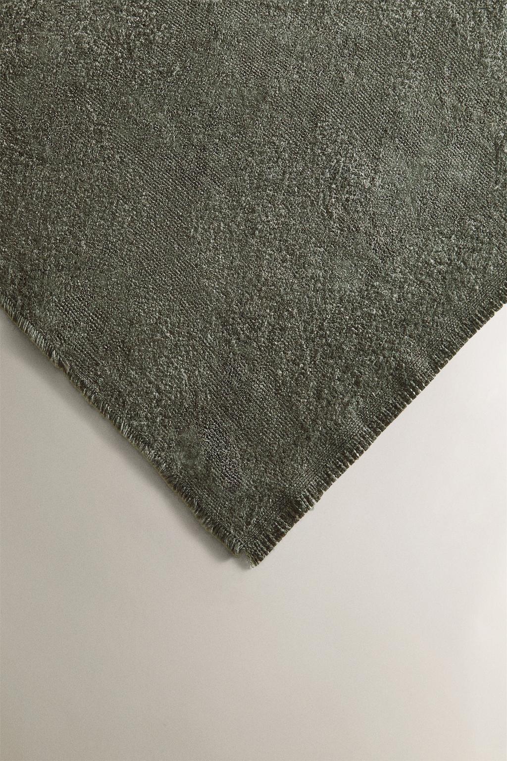 Плед с цветочным жаккардовым узором