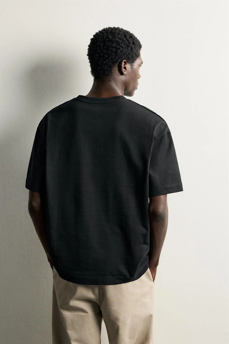 ФУТБОЛКА RELAXED FIT