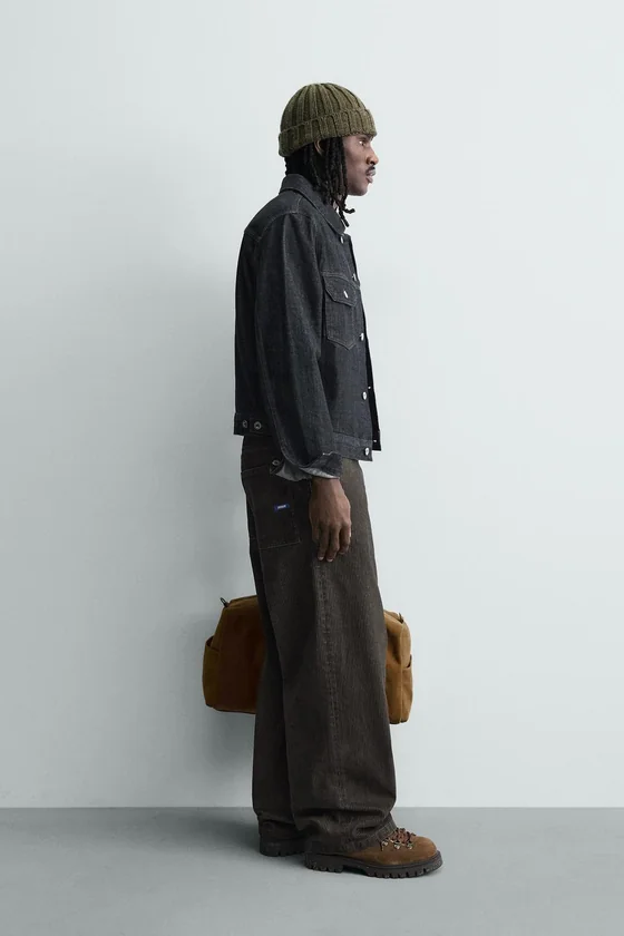БРЮКИ RELAXED FIT С ФЛОКИРОВАННЫМИ ПОЛОСКАМИ