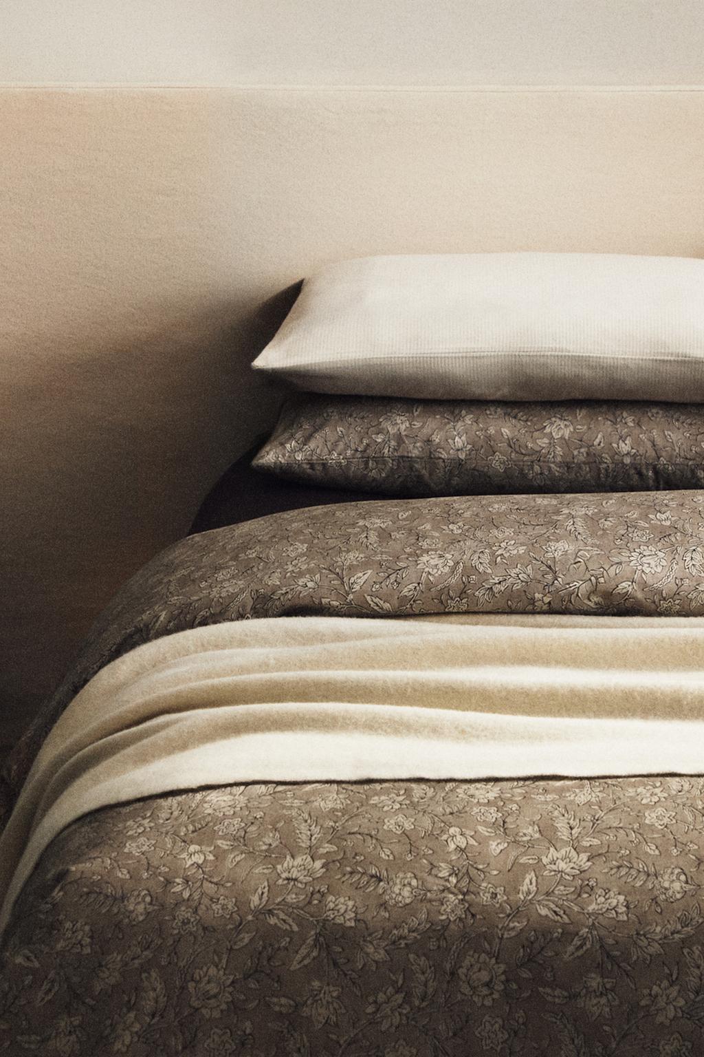 Покрывало с цветочным принтом