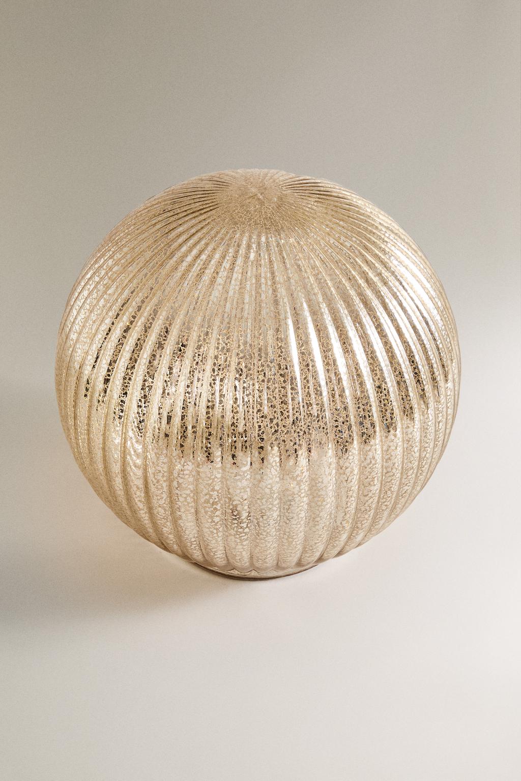 Большая полосатая гирлянда с подсветкой на ёлочное украшение