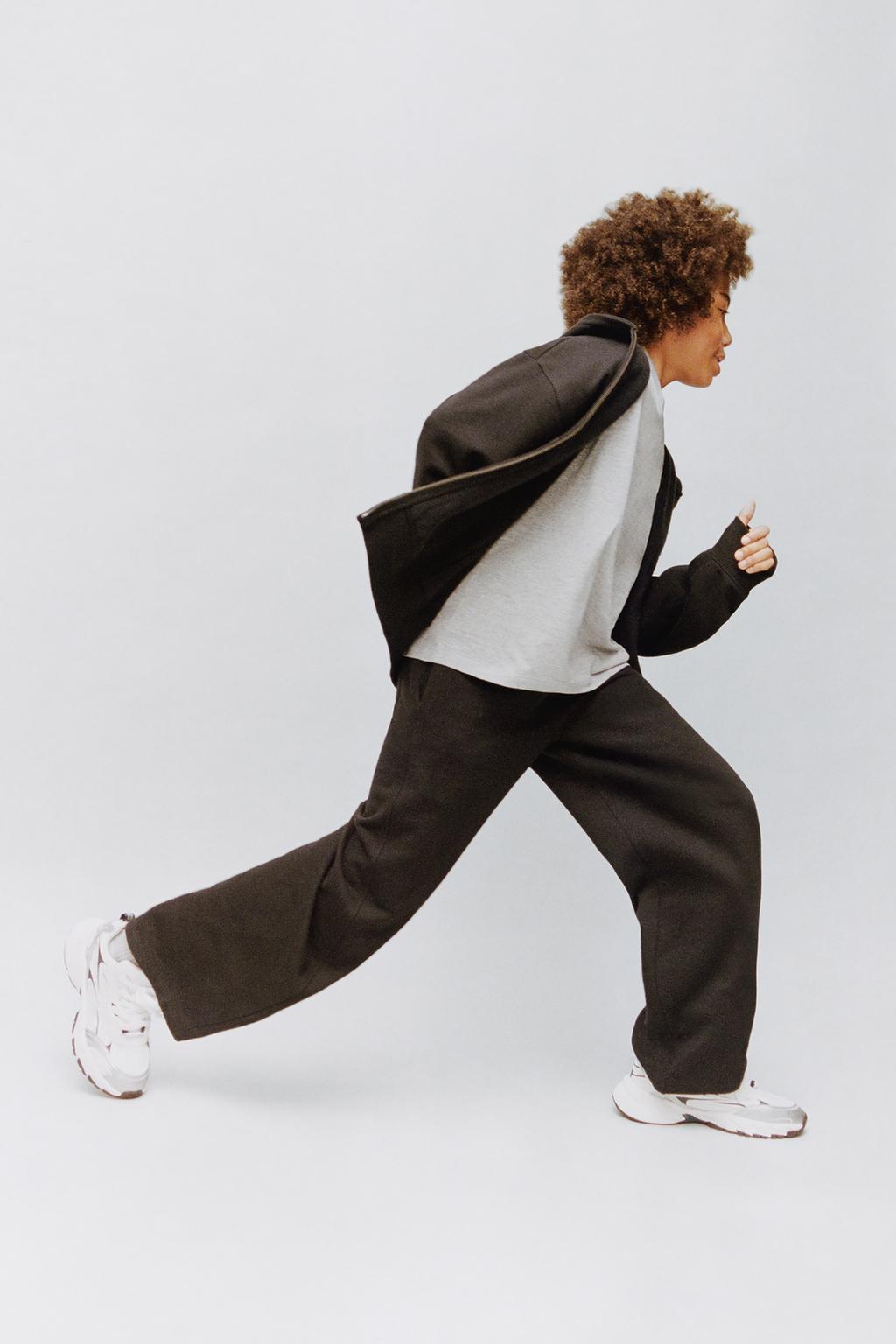 КОМПЛЕКТ ИЗ ТОЛСТОВКИ И БРЮК BALLOON