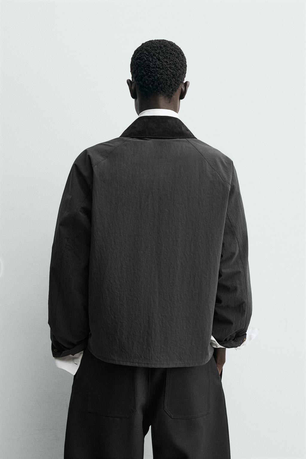 ТЕХНИЧЕСКАЯ КУРТКА С КОМБИНИРОВАННЫМ ВОРОТНИКОМ