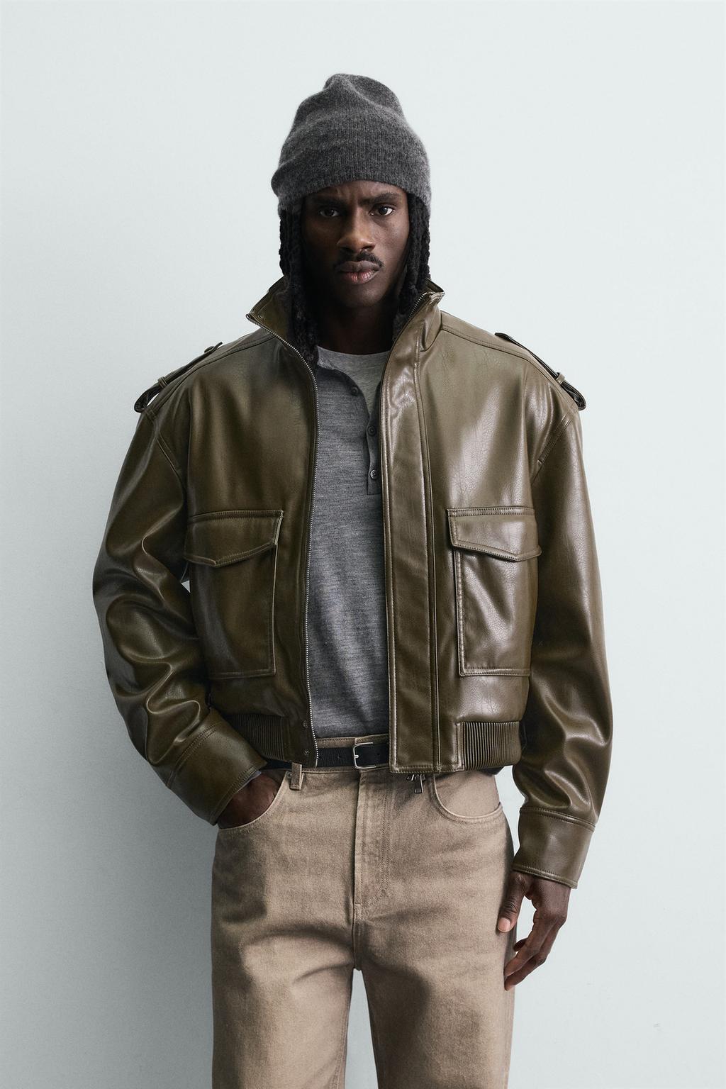 УКОРОЧЕННАЯ КУРТКА ИЗ ИСКУССТВЕННОЙ КОЖИ