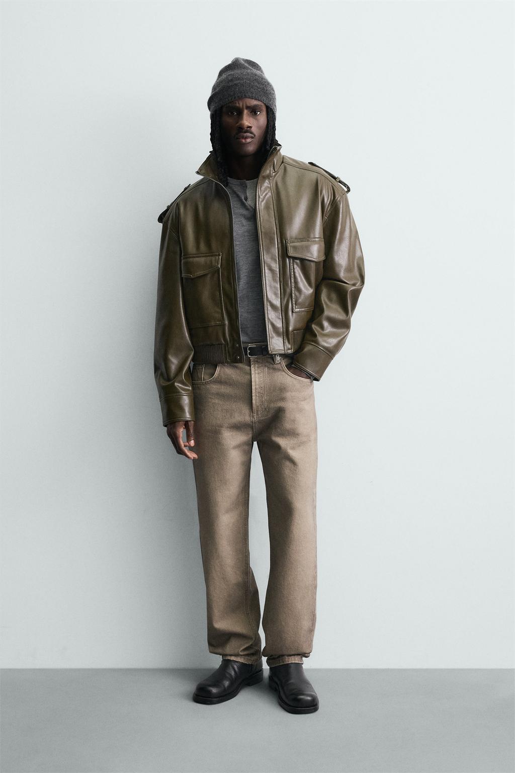 УКОРОЧЕННАЯ КУРТКА ИЗ ИСКУССТВЕННОЙ КОЖИ