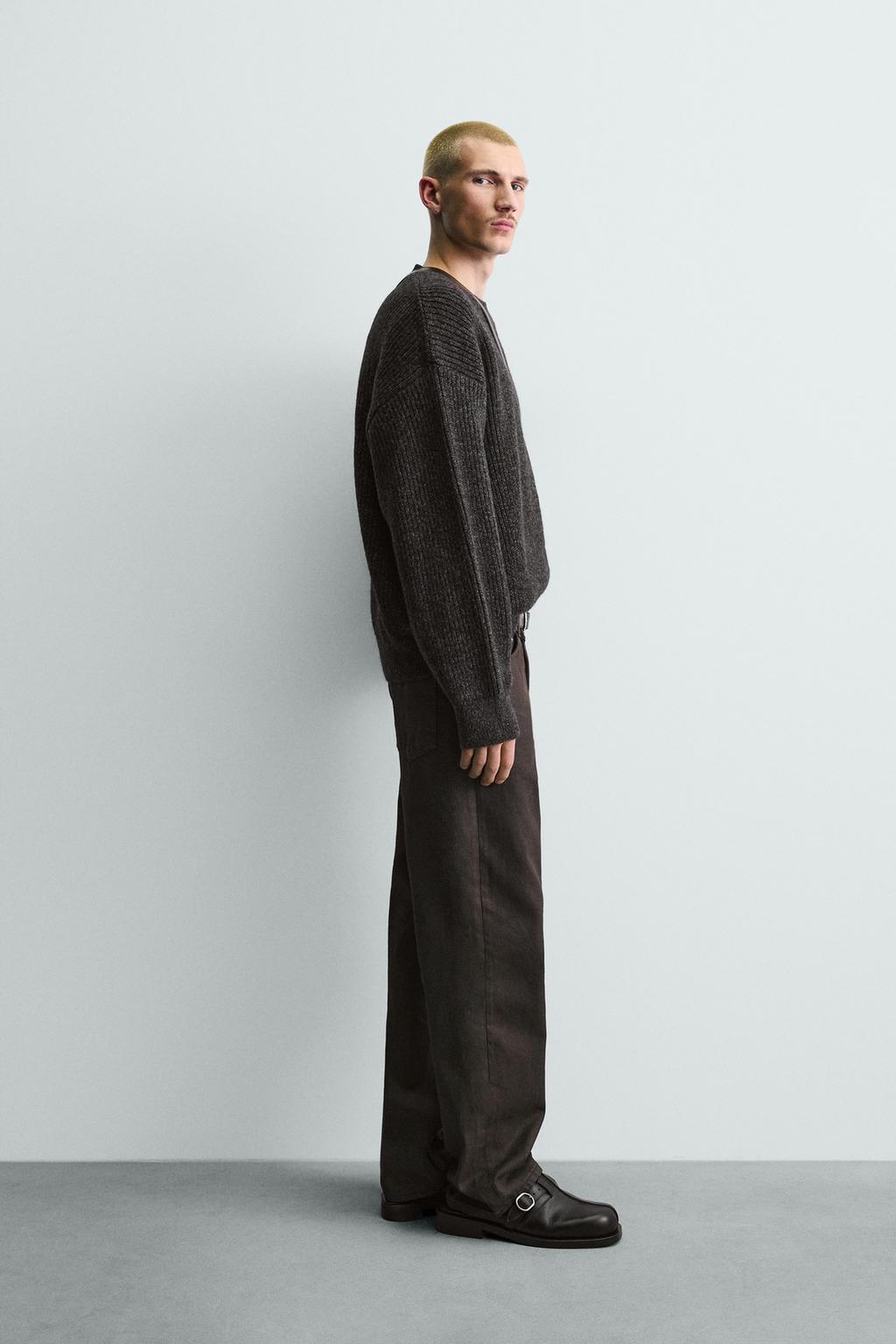 СВИТЕР ИЗ РЕЛЬЕФНОЙ ТКАНИ С КОНТРАСТНЫМИ ЭЛЕМЕНТАМИ