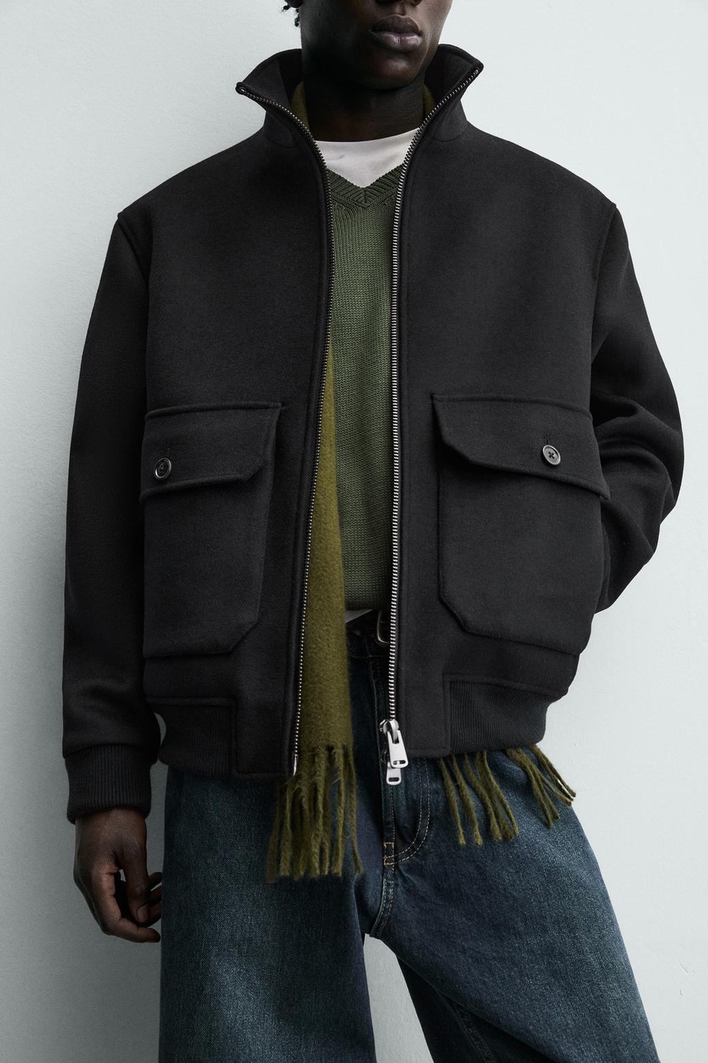 КУРТКА КЛАССИЧЕСКОГО КРОЯ С КАРМАНАМИ