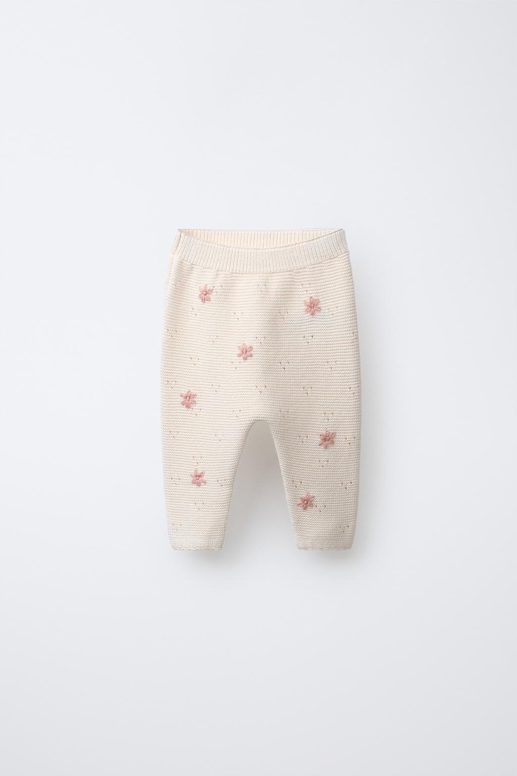 ТРИКОТАЖНЫЕ БРЮКИ С ВЫШИТЫМИ ЦВЕТАМИ