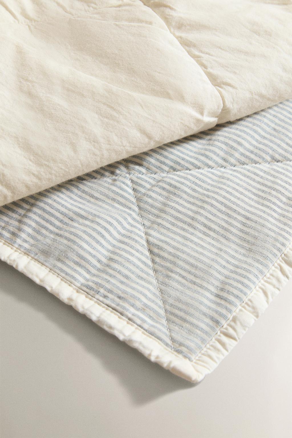 Детское хлопковое одеяло в полоску