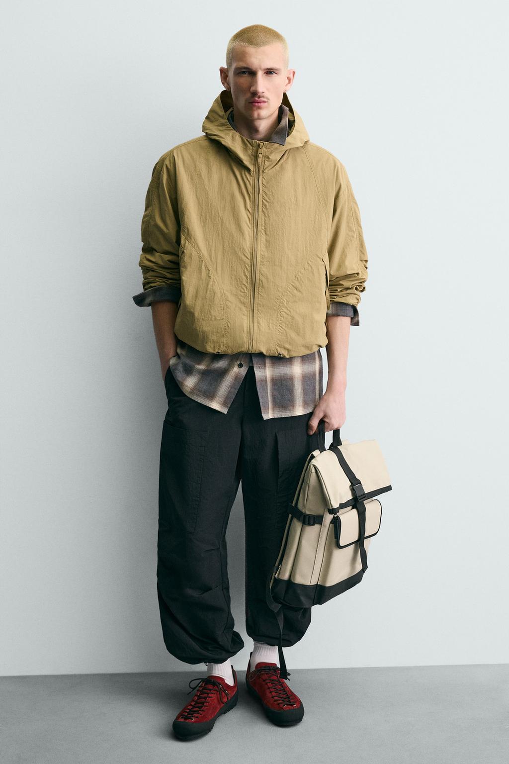 ПРОРЕЗИНЕННЫЙ РЮКЗАК С КЛАПАНОМ