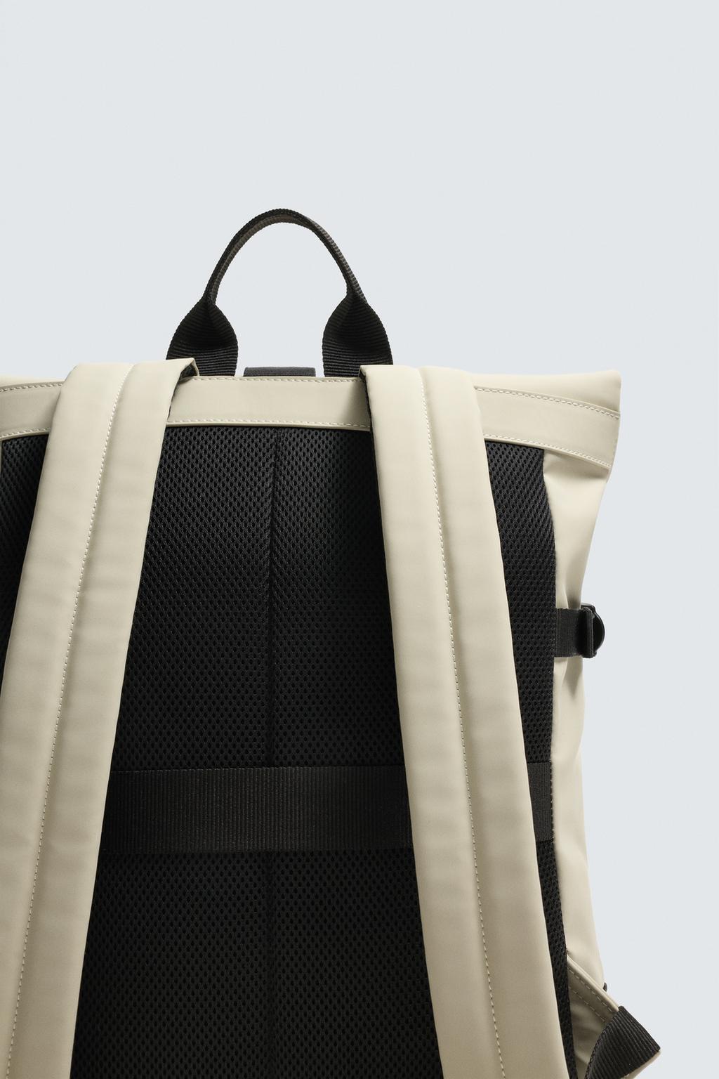 ПРОРЕЗИНЕННЫЙ РЮКЗАК С КЛАПАНОМ