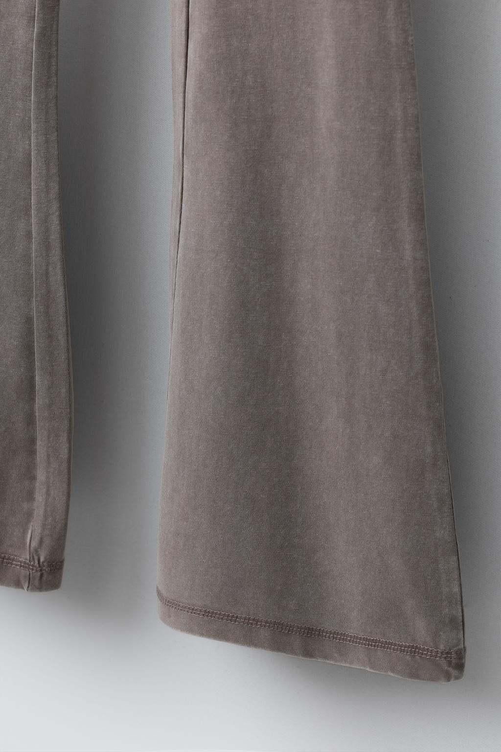 ЛЕГИНСЫ FLARE