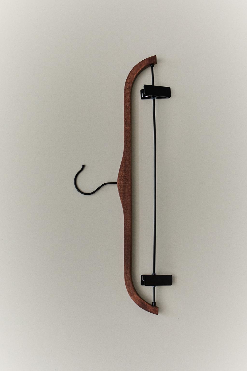 Набор деревянных плечиков для рубашек (набор из 2)