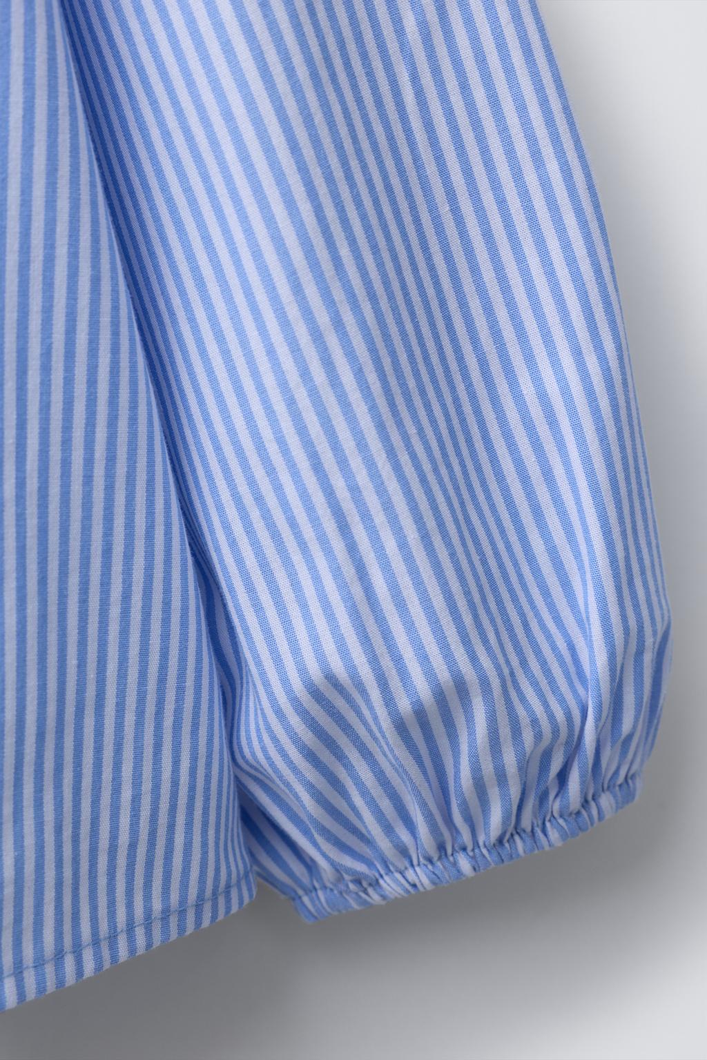 РУБАШКА В ПОЛОСКУ С ВОРОТНИКОМ В ВИДЕ СЕРДЕЦ