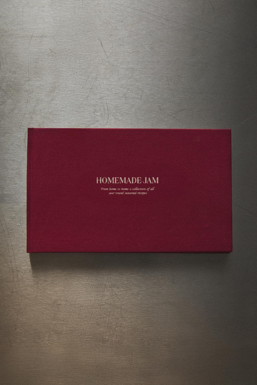 Книга с рецептами джемов