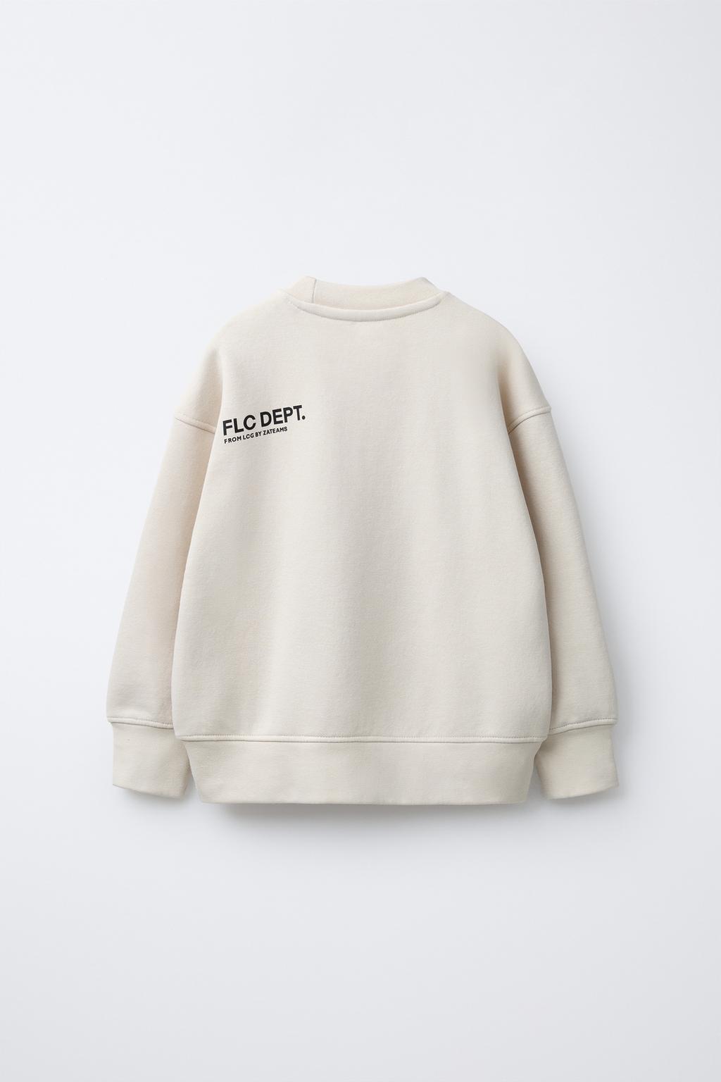 БАЗОВАЯ ТОЛСТОВКА С НАДПИСЬЮ И НАШИВКОЙ