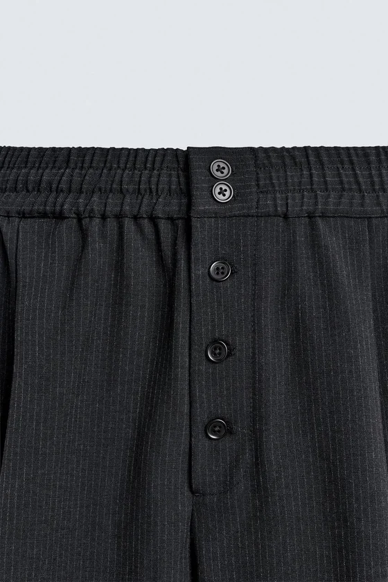 БРЮКИ RELAXED FIT В ТОНКУЮ ПОЛОСКУ