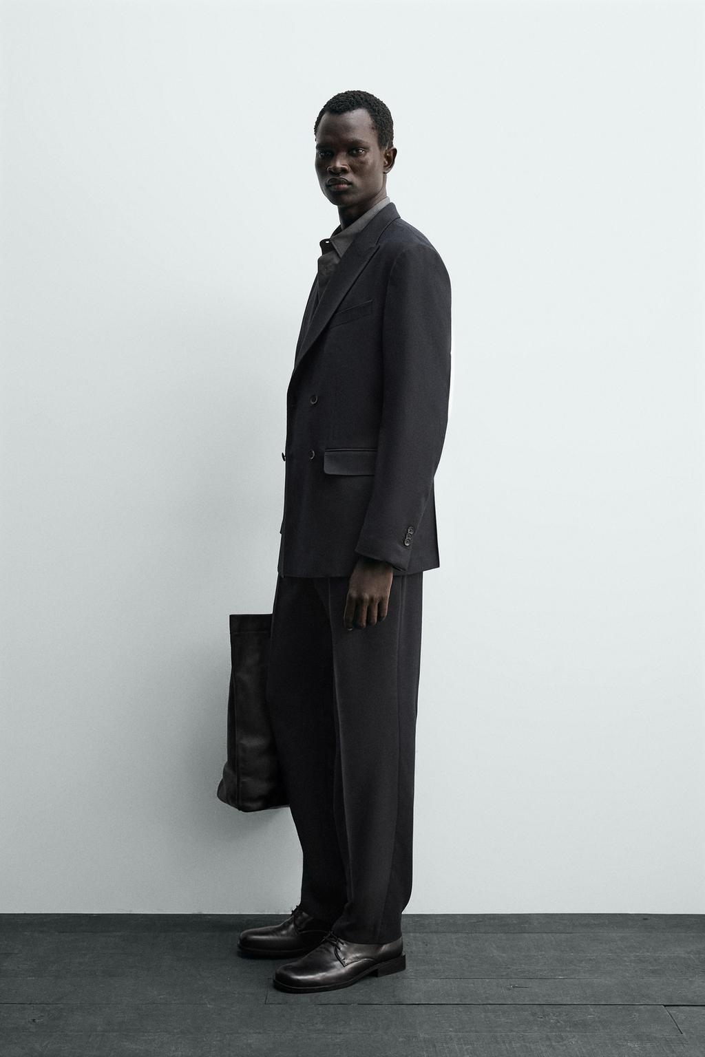 ДВУБОРТНЫЙ КОСТЮМНЫЙ БЛЕЙЗЕР