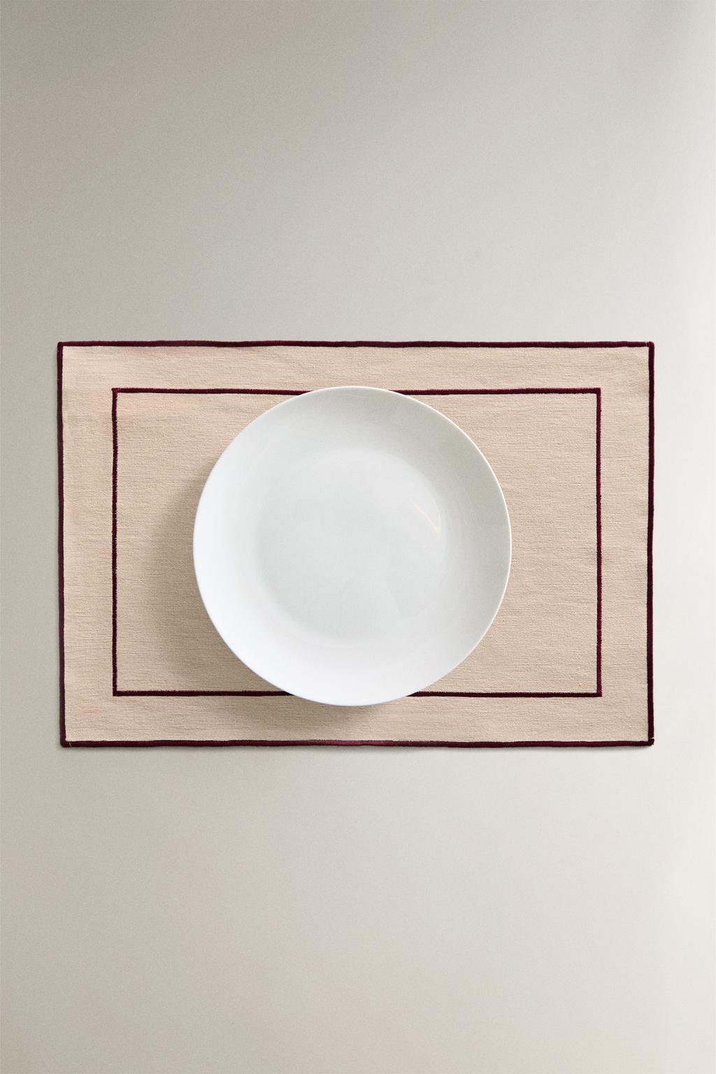 Хлопковый подстольник с каймой