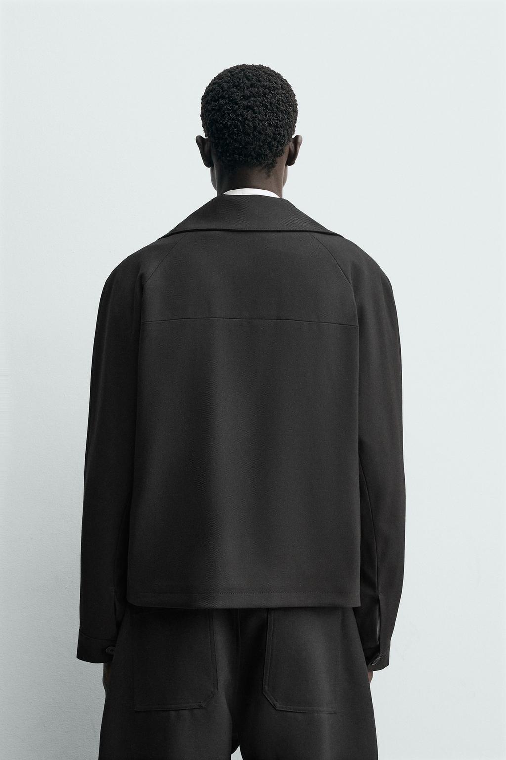 КУРТКА-РУБАШКА ИЗ САРЖИ С РЕЛЬЕФНЫМ УЗОРОМ