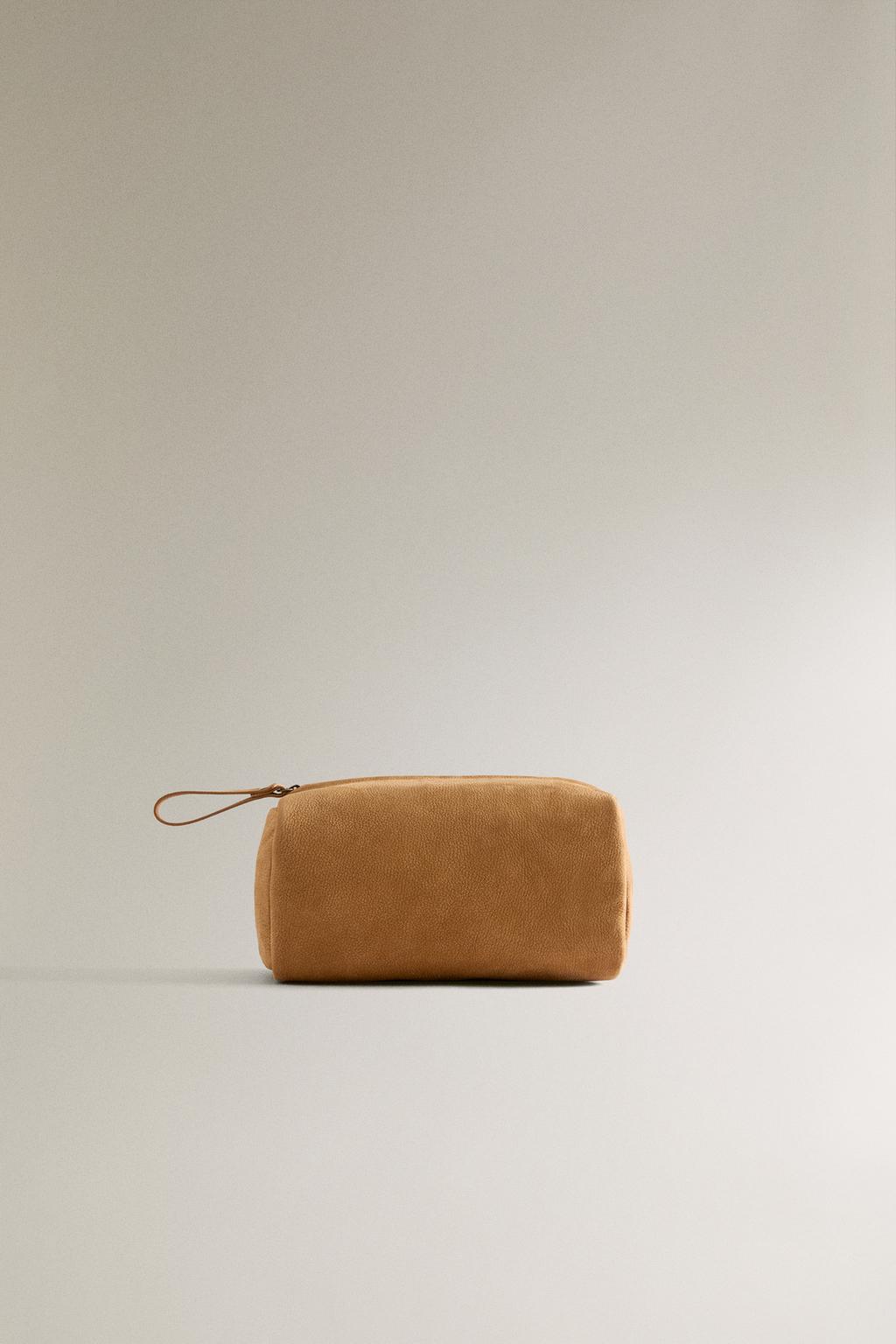 Сумка для косметики из мягкой кожи