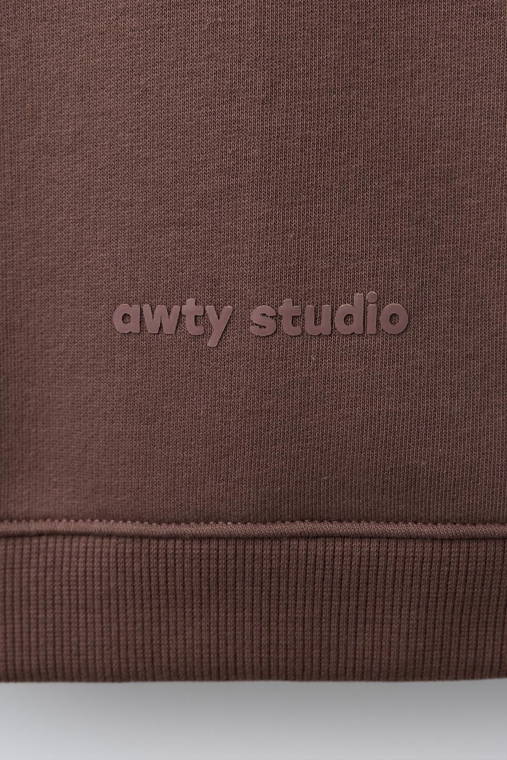 ТОЛСТОВКА С РЕЛЬЕФНОЙ НАДПИСЬЮ