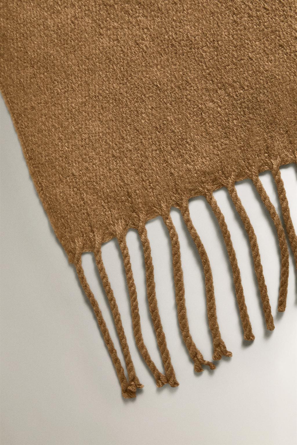 Декоративное покрывало с бахромой