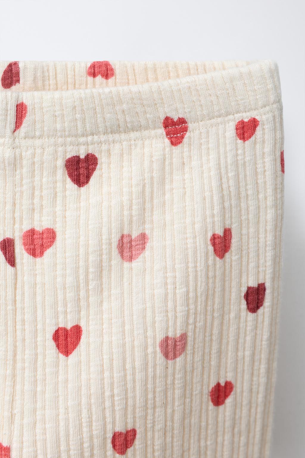 ЛЕГИНСЫ С СЕРДЦАМИ