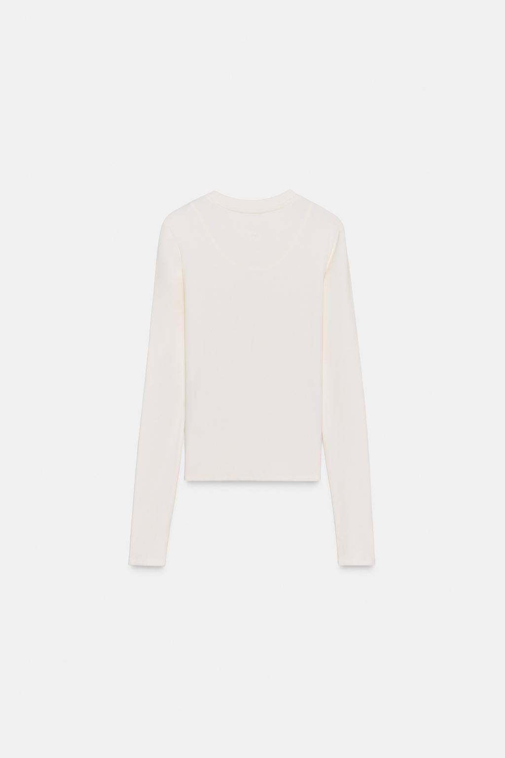 ФУТБОЛКА С ДЛИННЫМИ РУКАВАМИ И ВЫШИВКОЙ