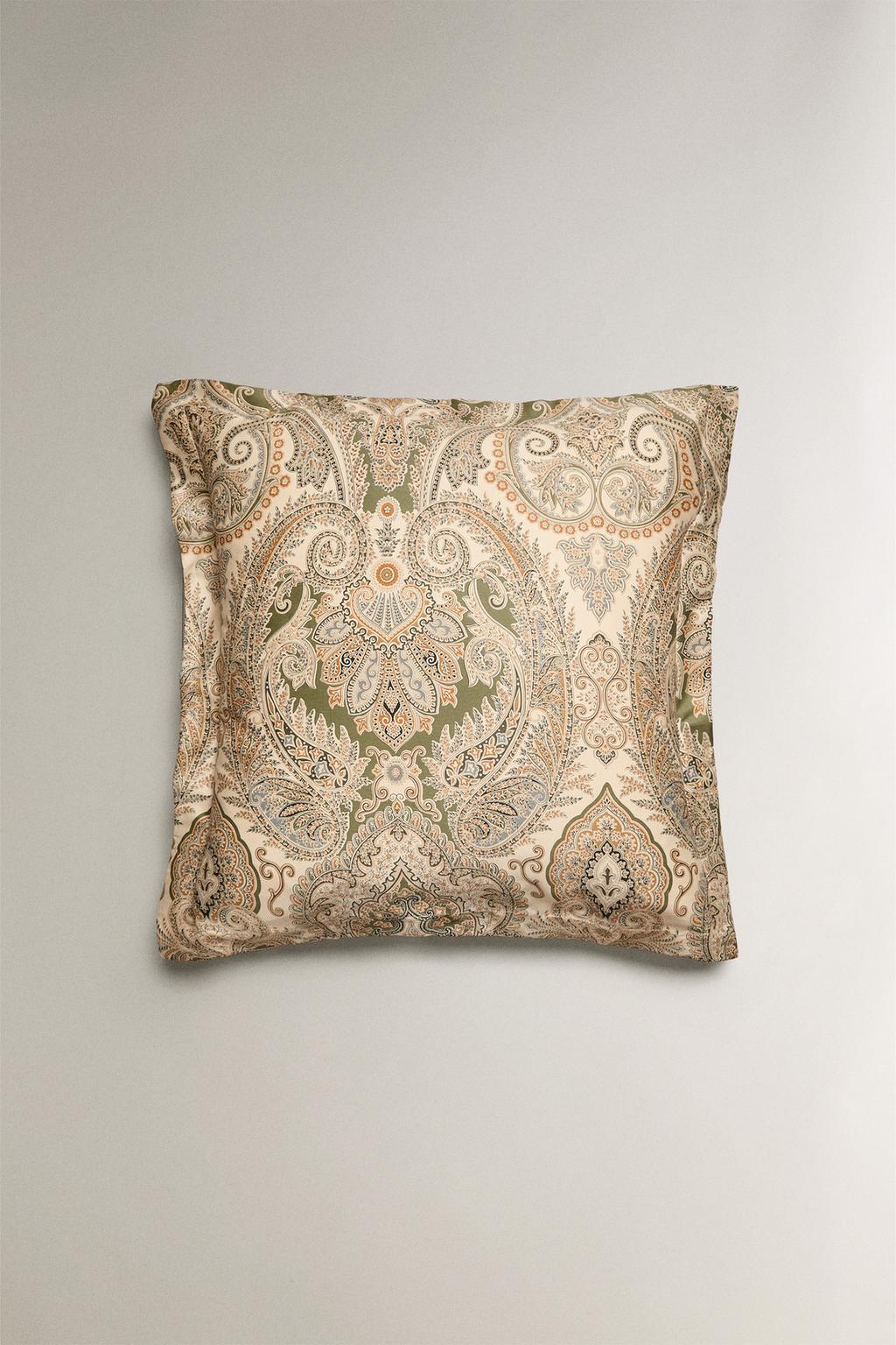 Наволочка из хлопкового сатина с рисунком пейсли (300 нитей)