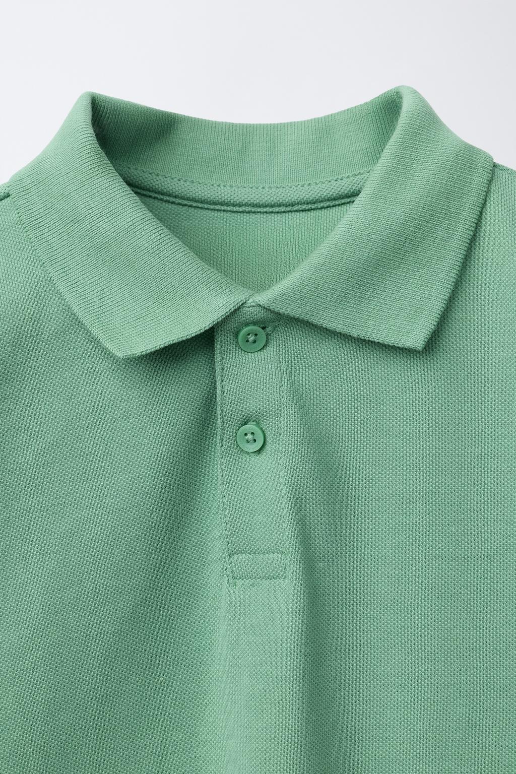 Поло из пике со стандартным воротником