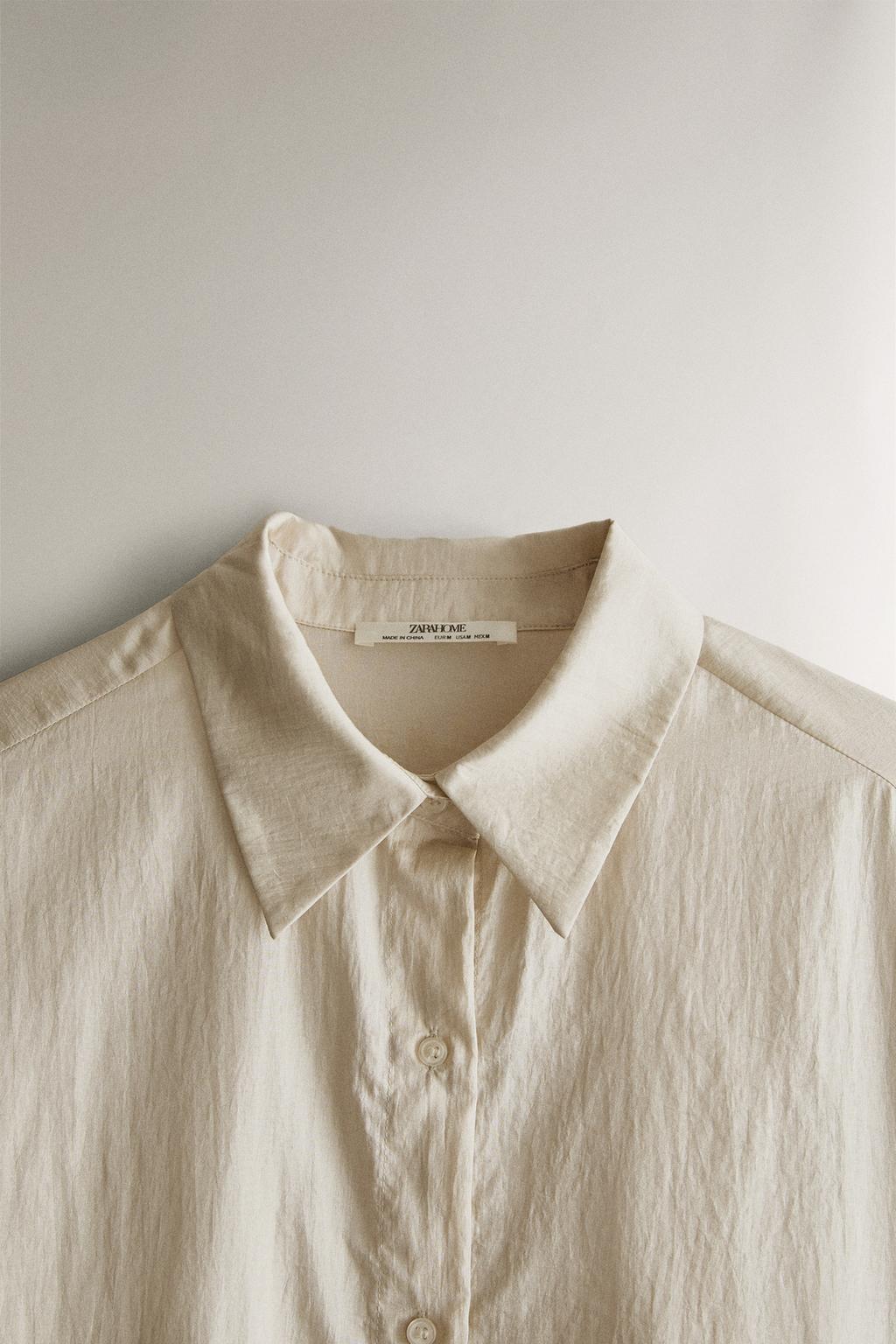 Рубашка с атласным отливом