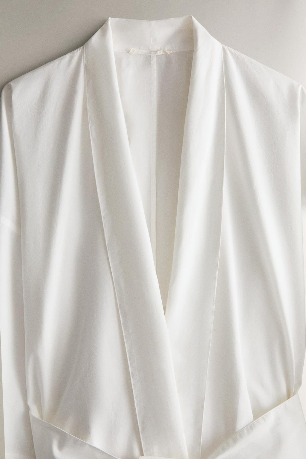 Халат из хлопка сборкой