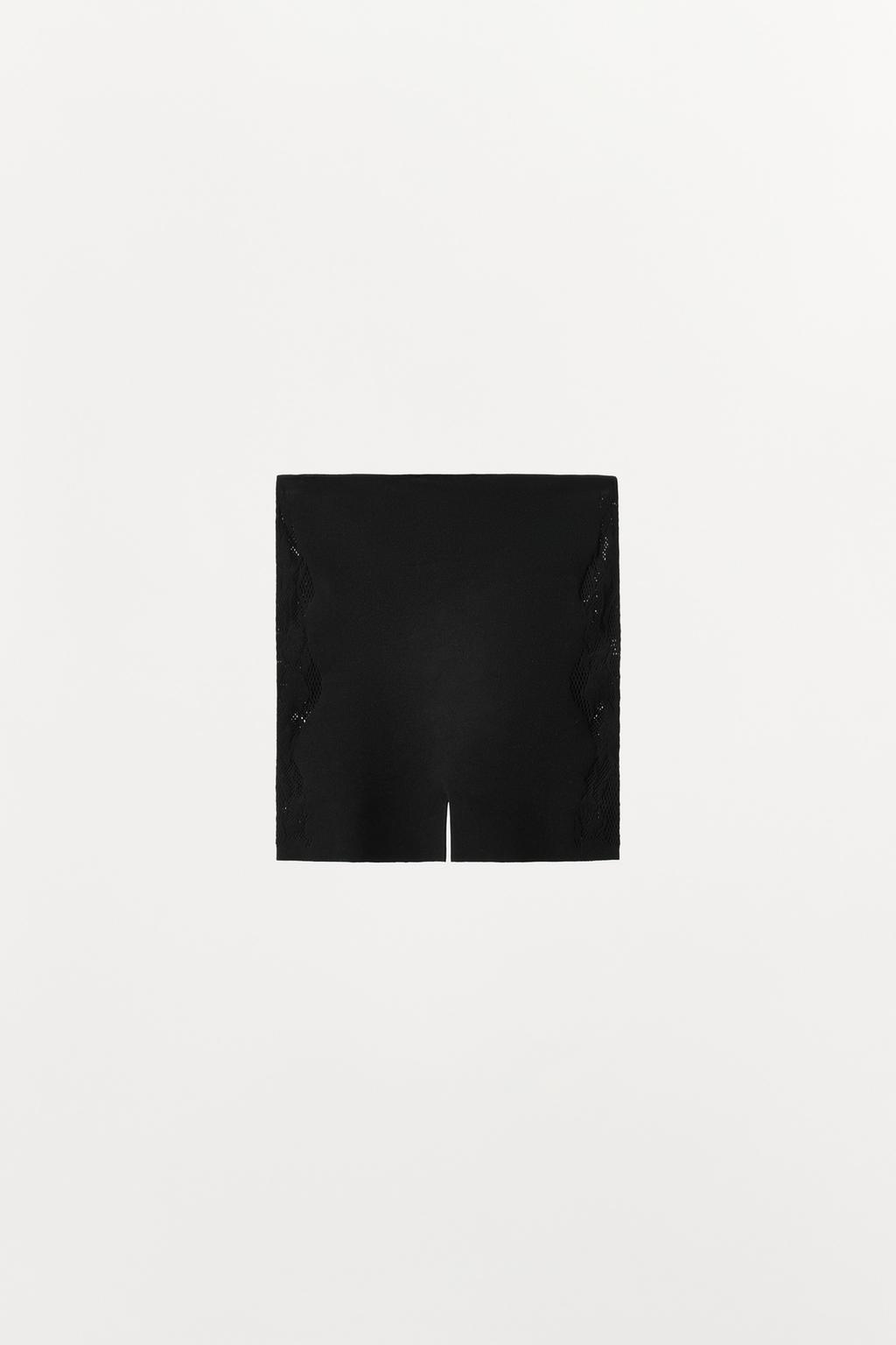 БЕСШОВНЫЕ КРУЖЕВНЫЕ ШОРТЫ