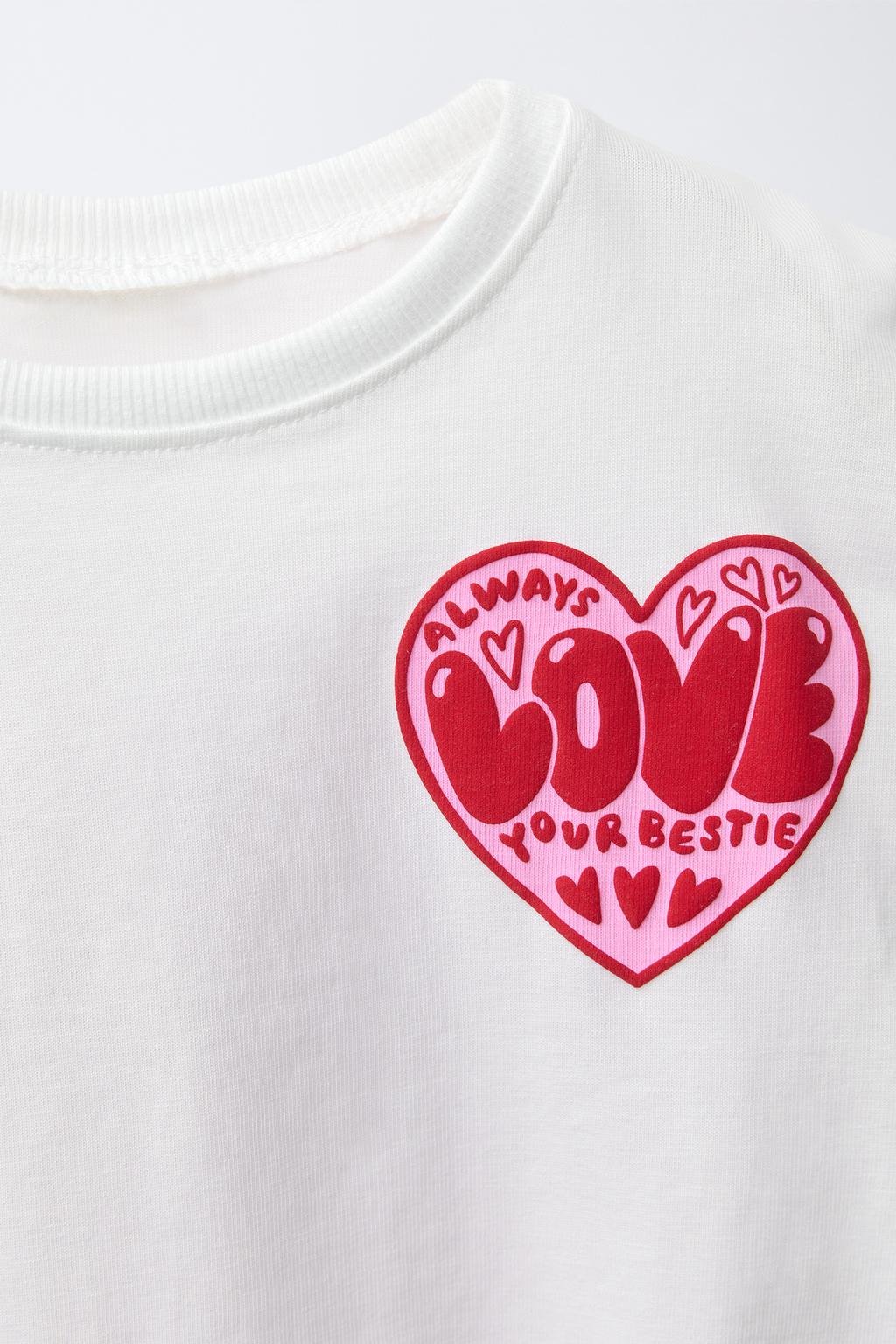 ЛОНГСЛИВ С РЕЛЬЕФНЫМ ПРИНТОМ