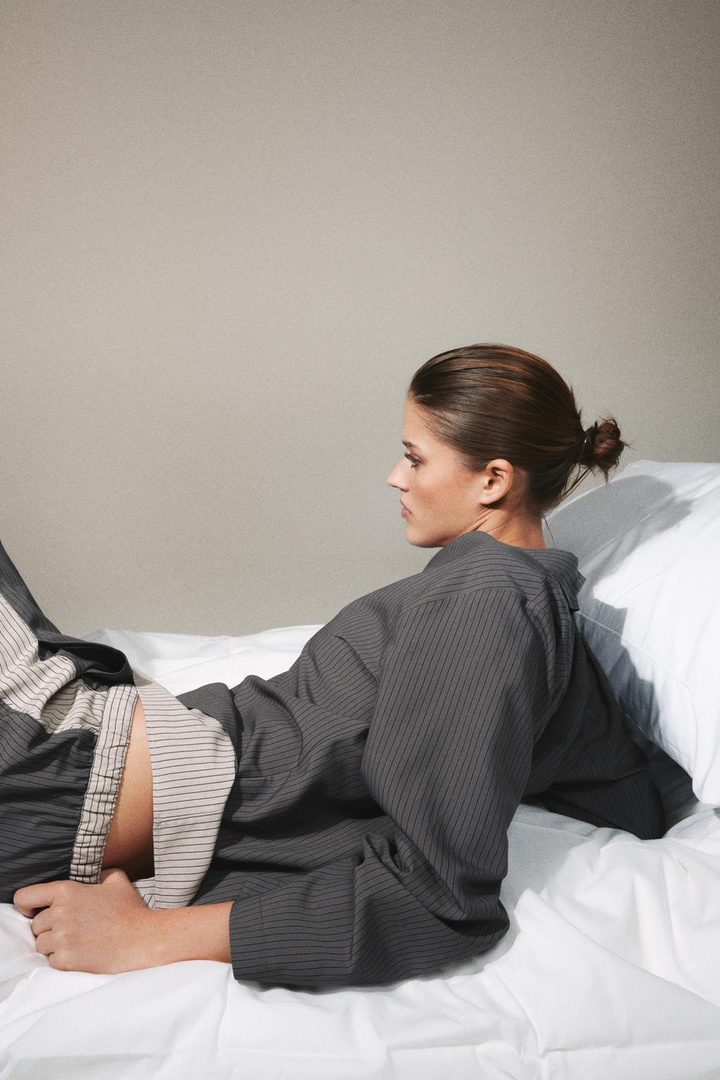 БРЮКИ В ПОЛОСКУ ИЗ СМЕСОВОЙ ВИСКОЗЫ