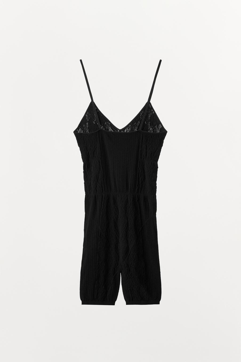КОРОТКИЙ БЕСШОВНЫЙ КРУЖЕВНОЙ КОМБИНЕЗОН