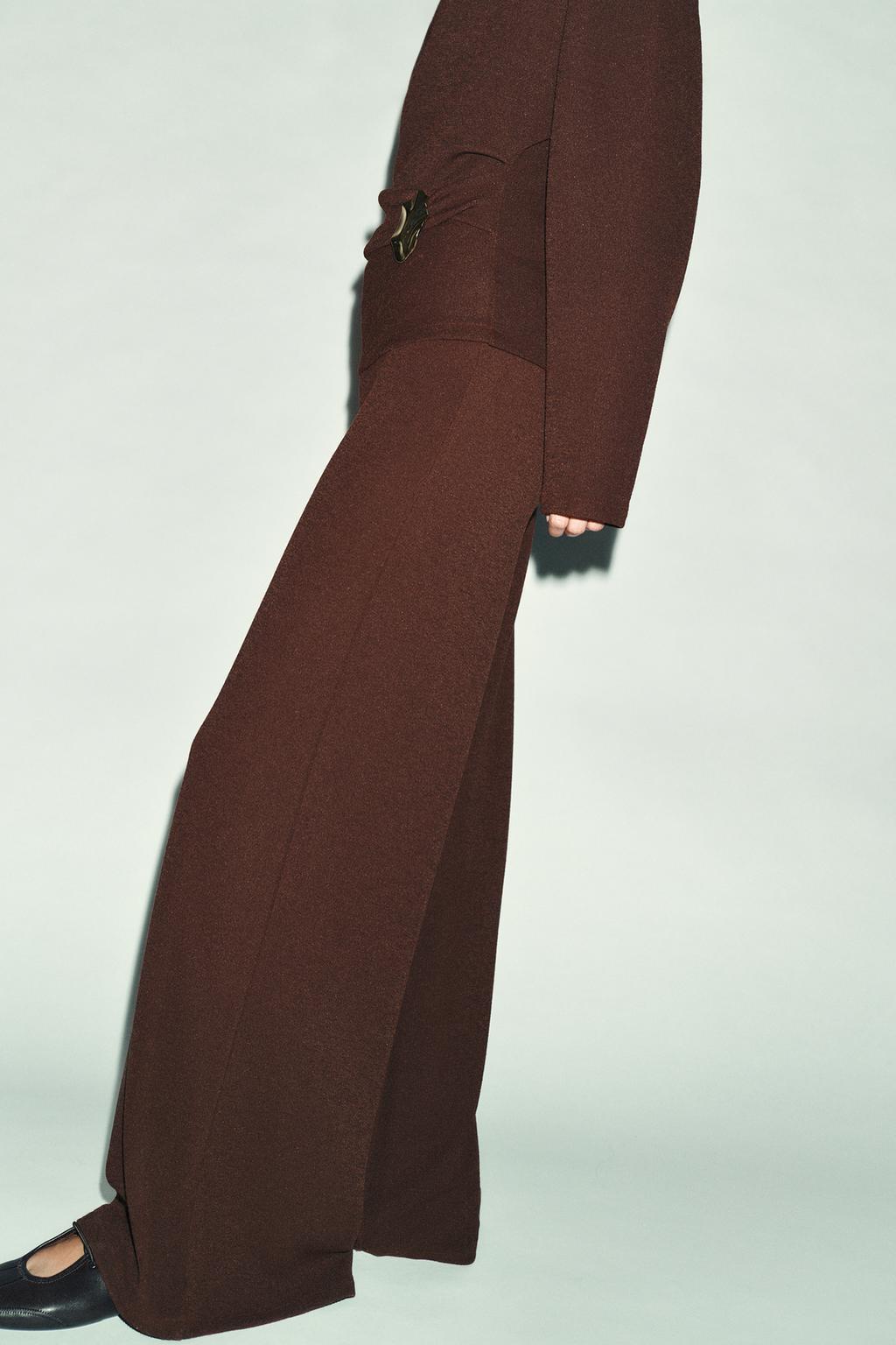 ШИРОКИЕ ФАКТУРНЫЕ БРЮКИ