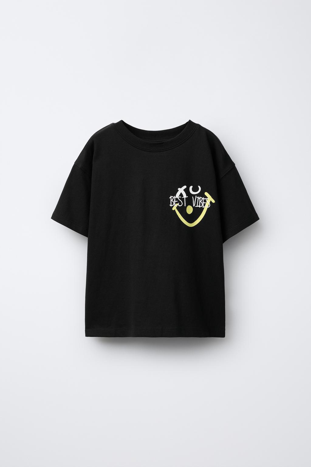 ФУТБОЛКА С ТЕКСТОМ ГРАФФИТИ