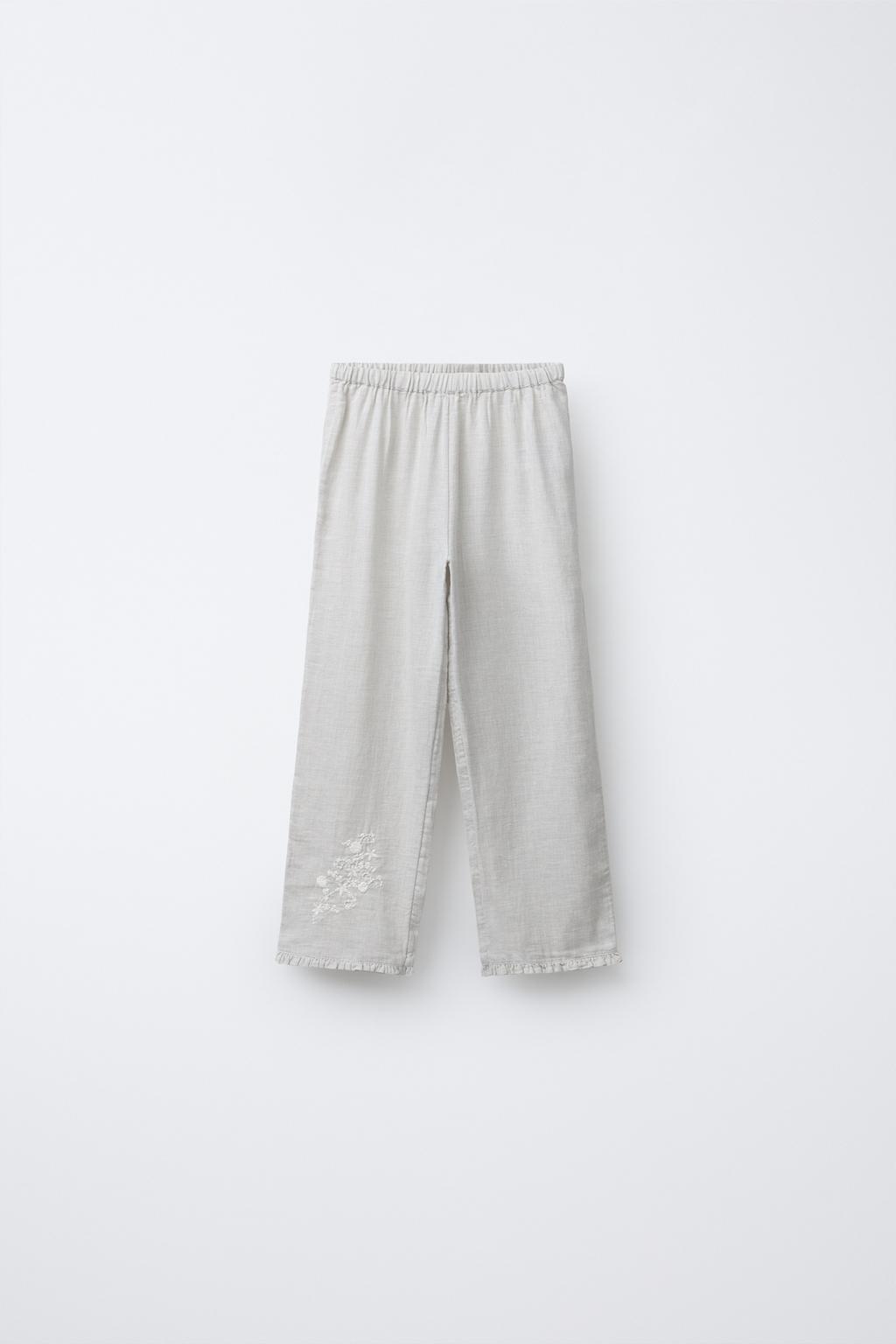 2-6 ЛЕТ/ ПИЖАМА С ВЫШИВКОЙ В ВИДЕ ЦВЕТОВ