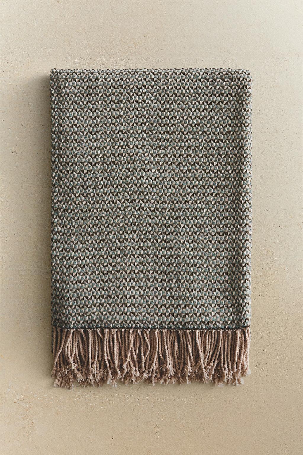 Ченильский плед с геометрическим узором