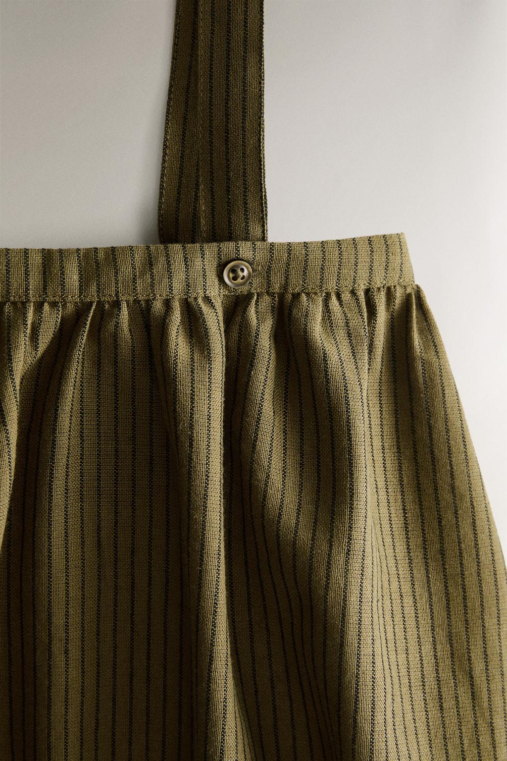 Ползунки в полоску с лямками