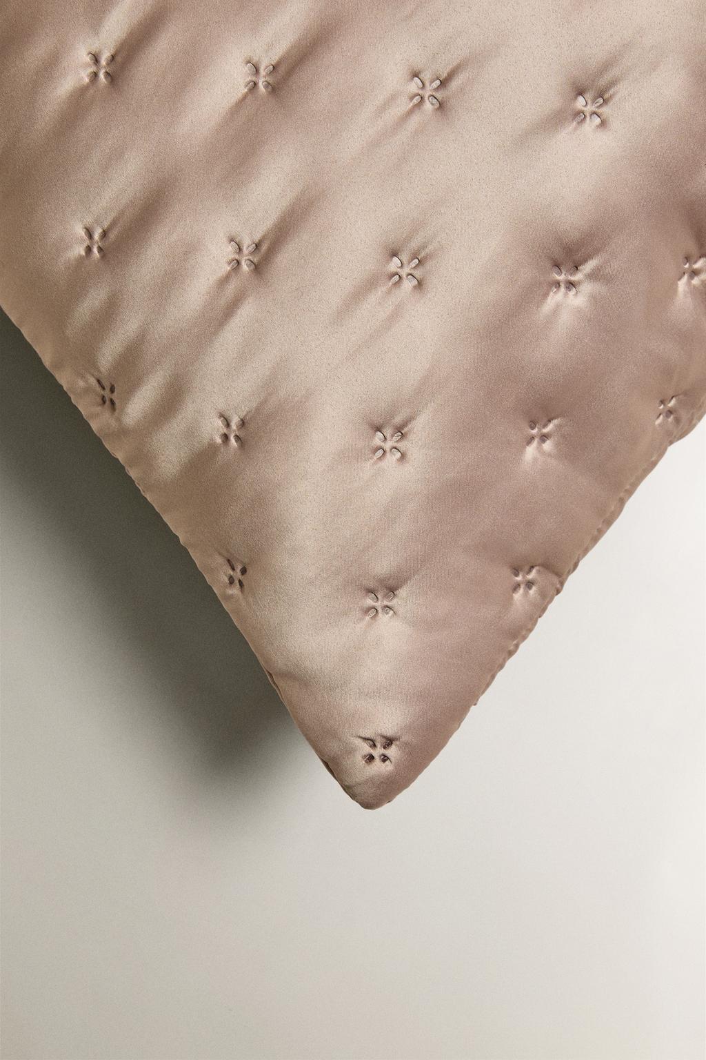 Чехол для подушки квилтов с узлами