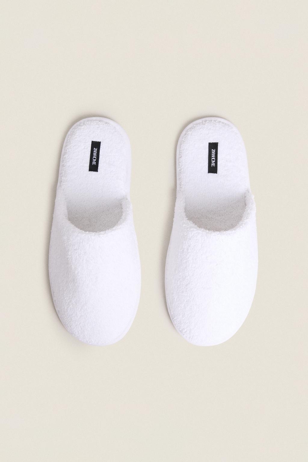 Тапочки для ванной из махровой ткани