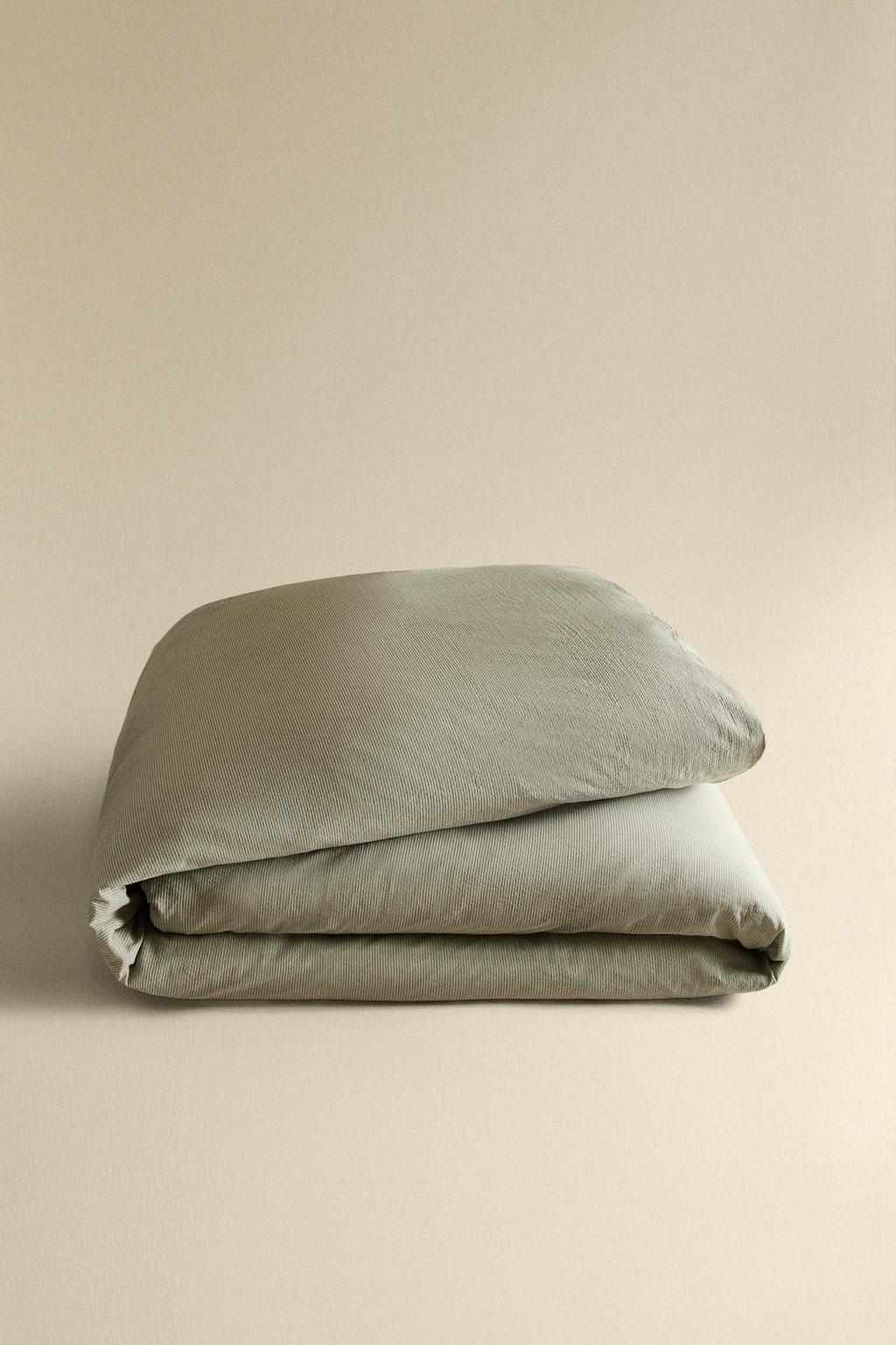 Покрывало из полосатого сирсакерового хлопка