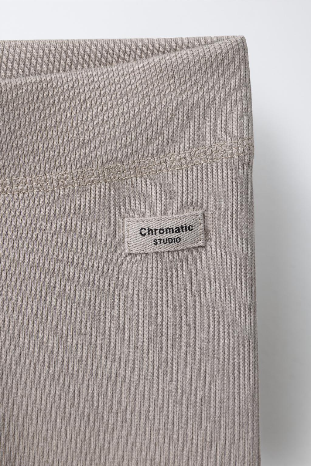 ЛЕГИНСЫ В РУБЧИК ИЗ МОДАЛА С ЭТИКЕТКОЙ